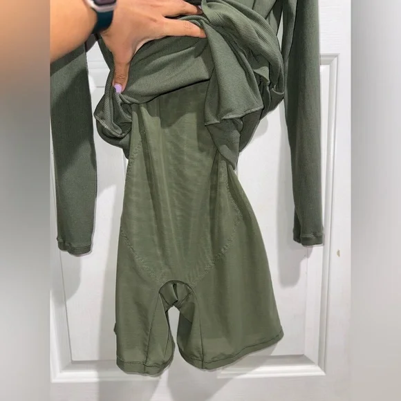 Popilush Olive Green Long Sleeve Bodycon Dress Built-In Shapewear Square Neck L - Picture 5 of 5